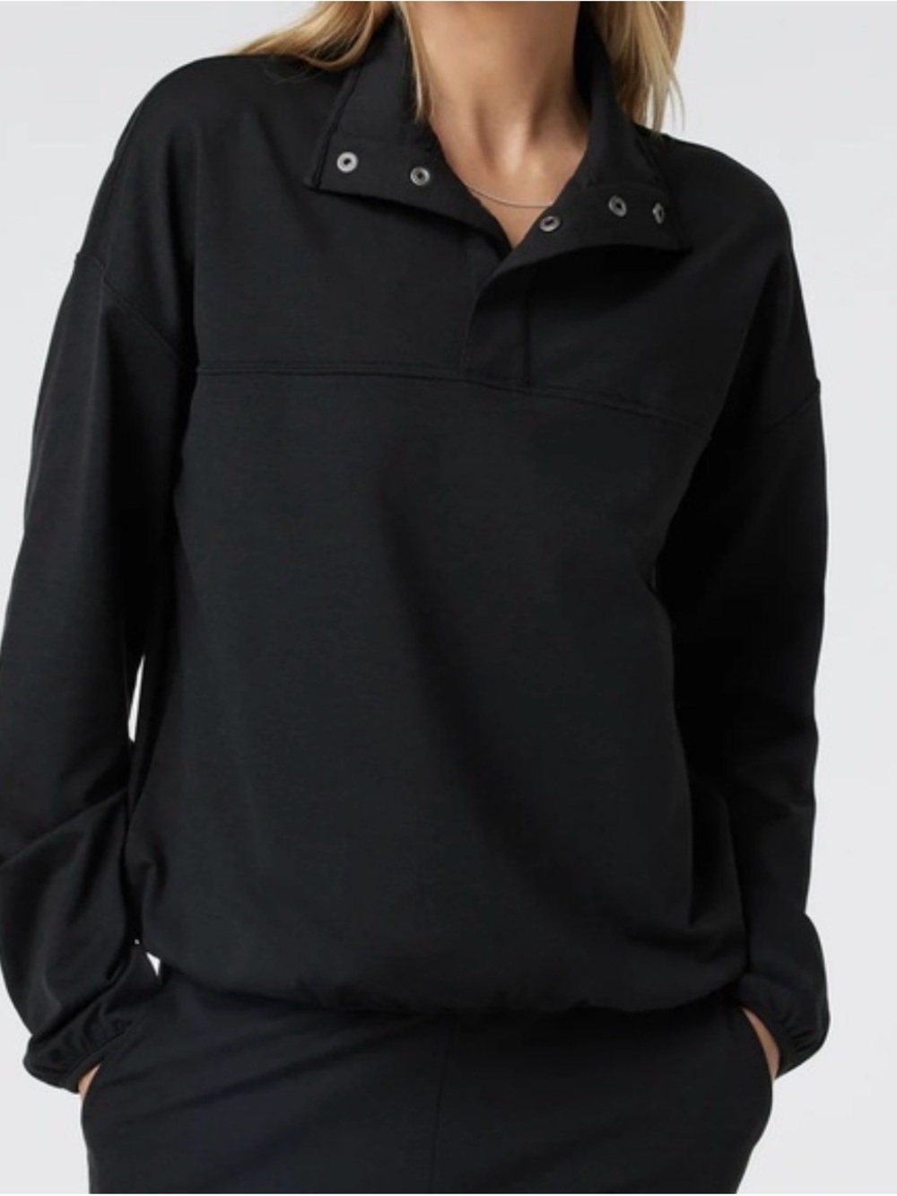 Vuori granite black snap long sleeve